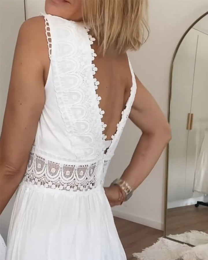Chloe | Kanten jurk met V-hals